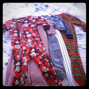 Bundle of 5 baby playards/bodysuits 12 - 18 months